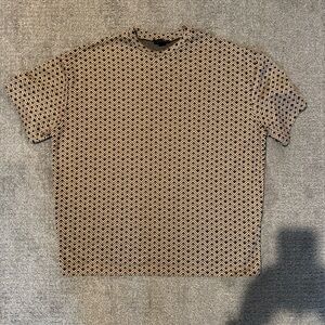 Men's Black and White Zigzag Pattern Shirt